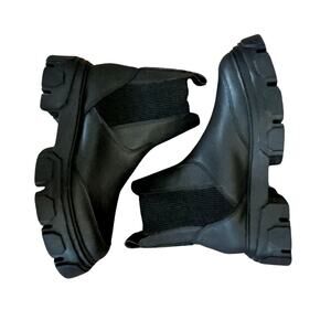 Farm Rio Black Chelsea Lug Sole Boots with Beaded Backstay – Size 8, Worn Once